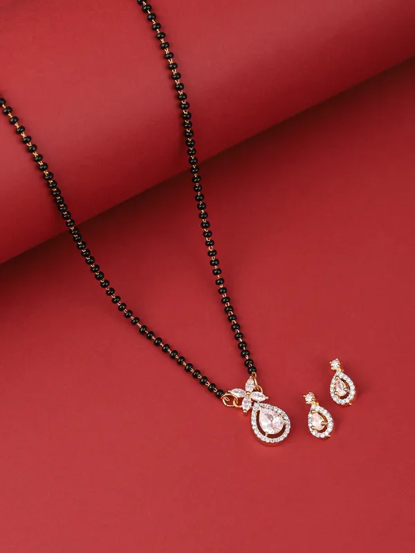 Gold_Teardrop_Mangalsutra_Set_|_Elegant_Daily_&_Festive_Wear