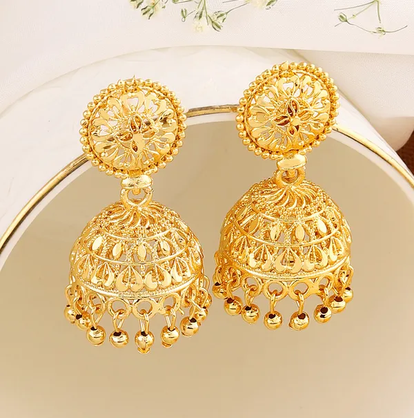 Gold_Aluminum_Jhumki_Earring_For_Women