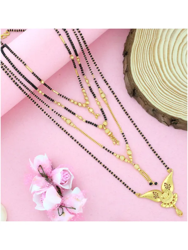 Gold_Elegant_Mangalsutra_For_Women_(_Pack_of_4_)