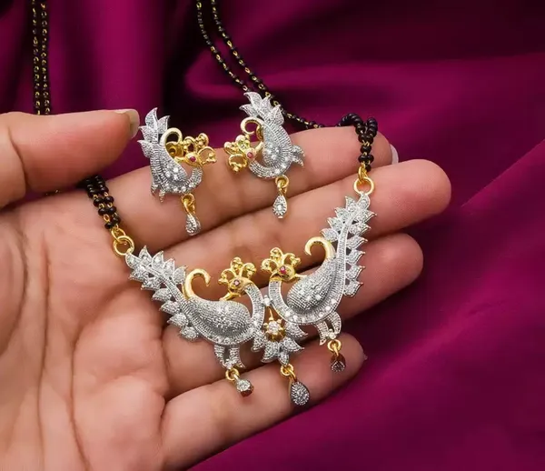 White_Elegant_Mangalsutra_&_Earring_Set_For_Women