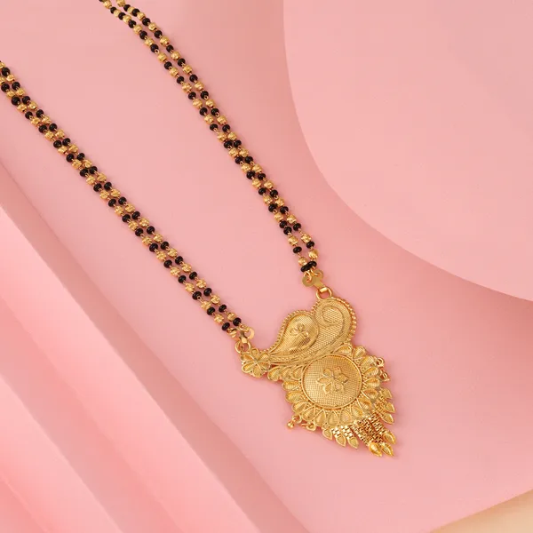 Gold_Elegant_Mangalsutra_For_Women