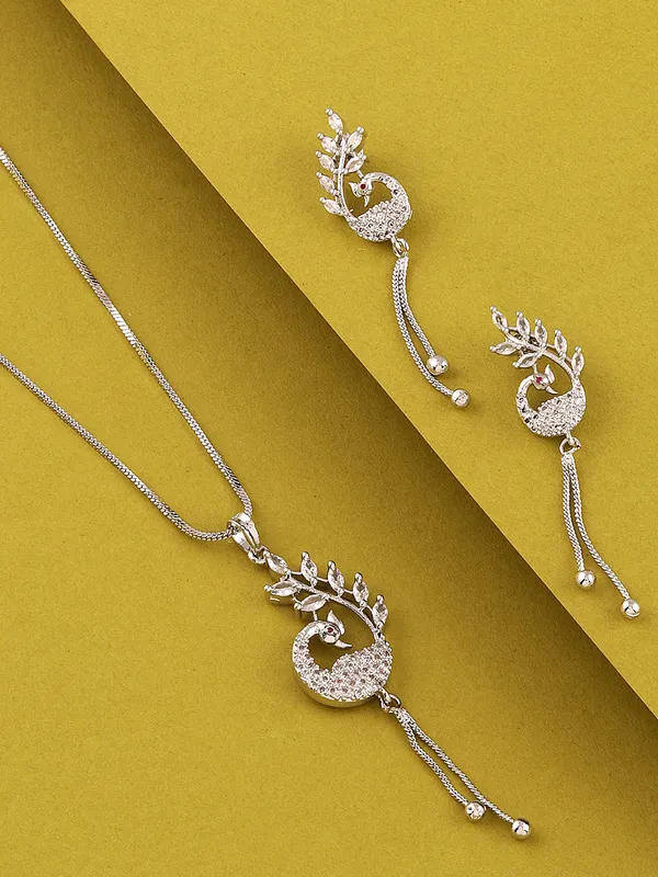 Silver_Elegant_Earring_&_Pendant_Set_For_Women_(_Pack_of_3_)