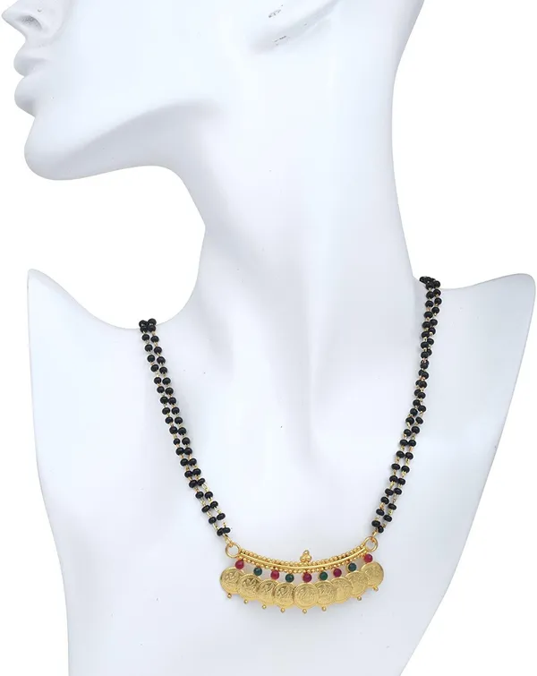 Gold_Elegant_Earring_&_Necklace_Set_For_Women