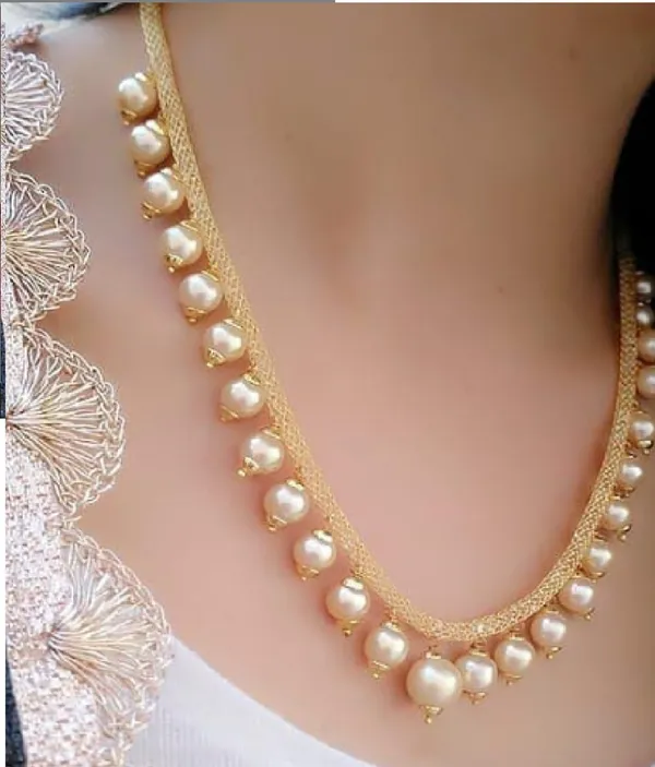 Gold_Elegant_Earring_&_Necklace_Set_For_Women