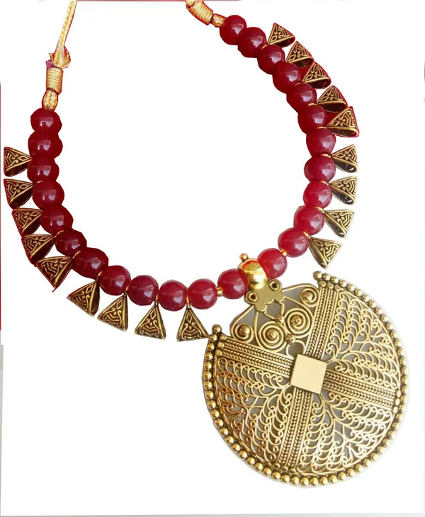 Maroon_&_Gold_Elegant_Earring_&_Necklace_Set_For_Women