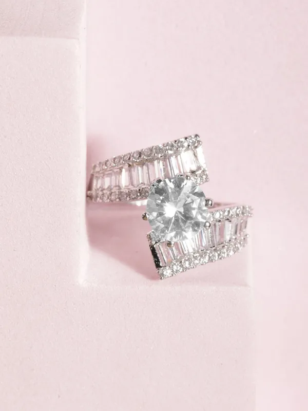 Silver_Elegant_Ring_For_Women