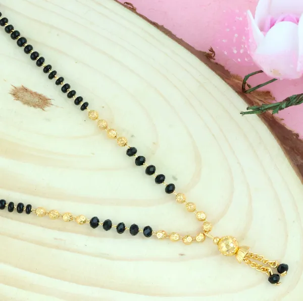 Gold_Elegant_Mangalsutra_For_Women_(_Pack_of_3_)