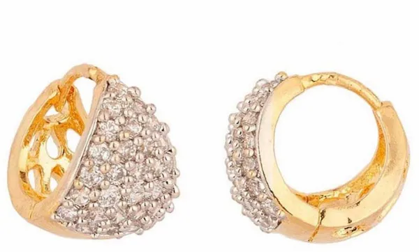 White_Elegant_Earring_Set_For_Women