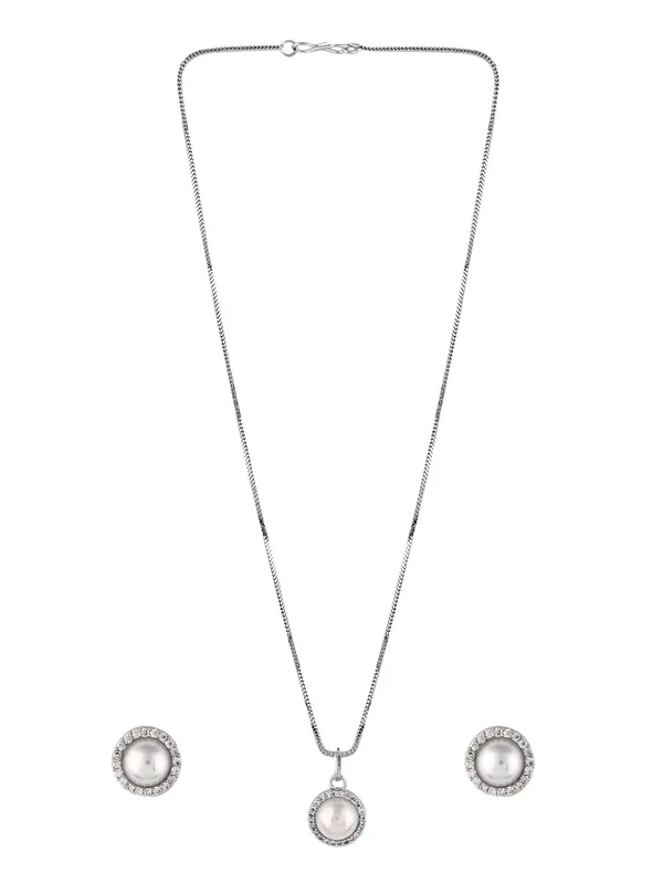 White_Elegant_Earring_&_Pendant_Set_For_Women