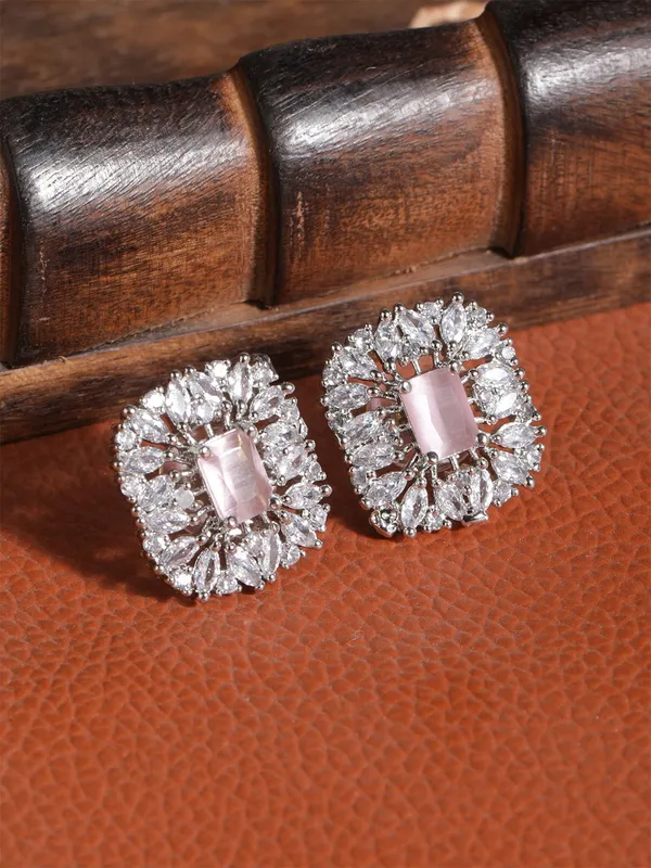 White_Elegant_Stud_Earring_For_Women_|_Premium_Quality_Lightweight_Jewellery_For_Daily_Use