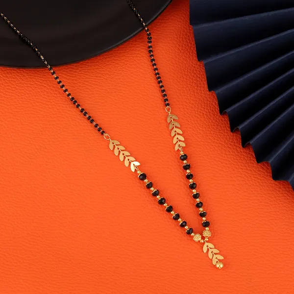 Gold_Elegant_Mangalsutra_For_Women
