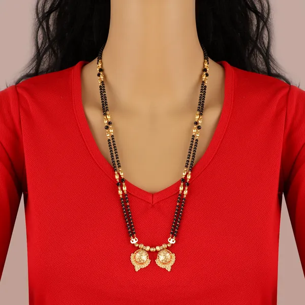 Gold_&_Black_Elegant_Mangalsutra_For_Women