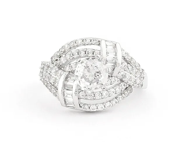 White_Elegant_Ring_For_Women