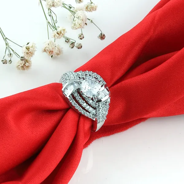 White_Elegant_Ring_For_Women
