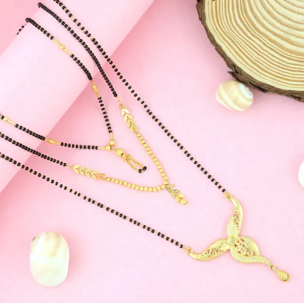Gold_Elegant_Mangalsutra_For_Women_(_Pack_of_3_)