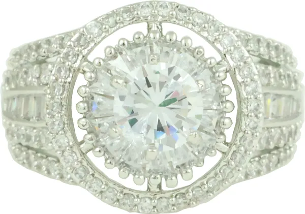 White_Elegant_Ring_For_Women