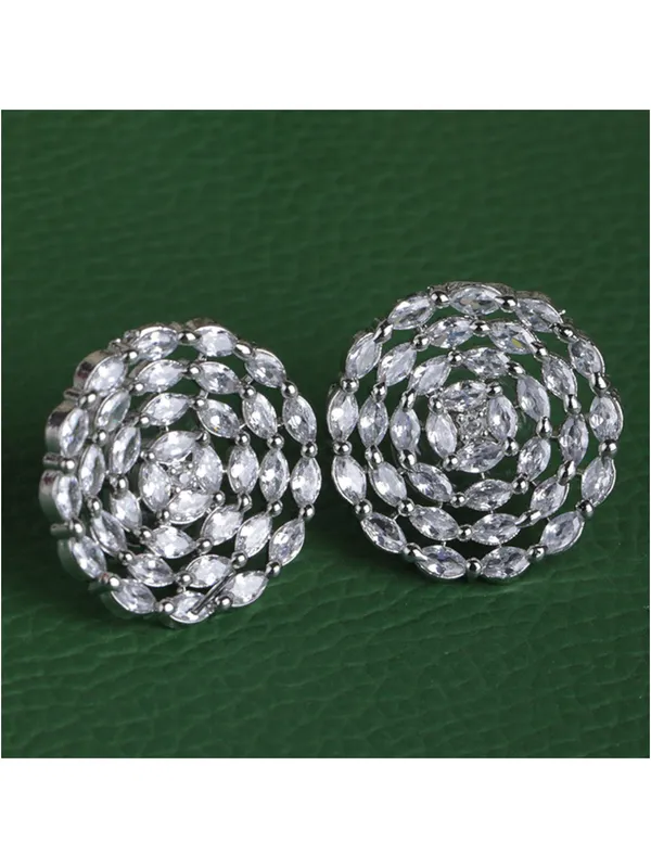 White_Elegant_Earring_Set_For_Women