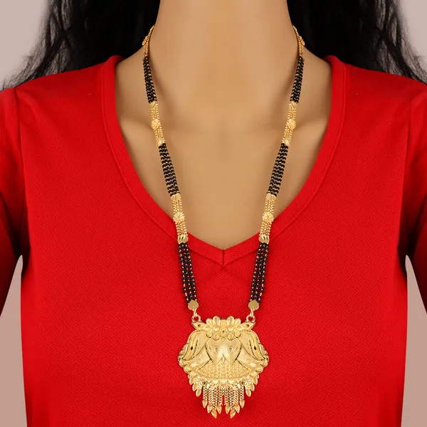 Gold_Elegant_Mangalsutra_For_Women