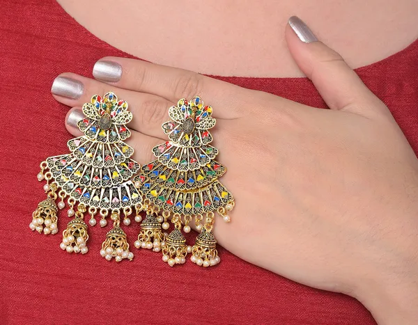 Multicolor_Elegant_Jhumki_Earring_For_Women
