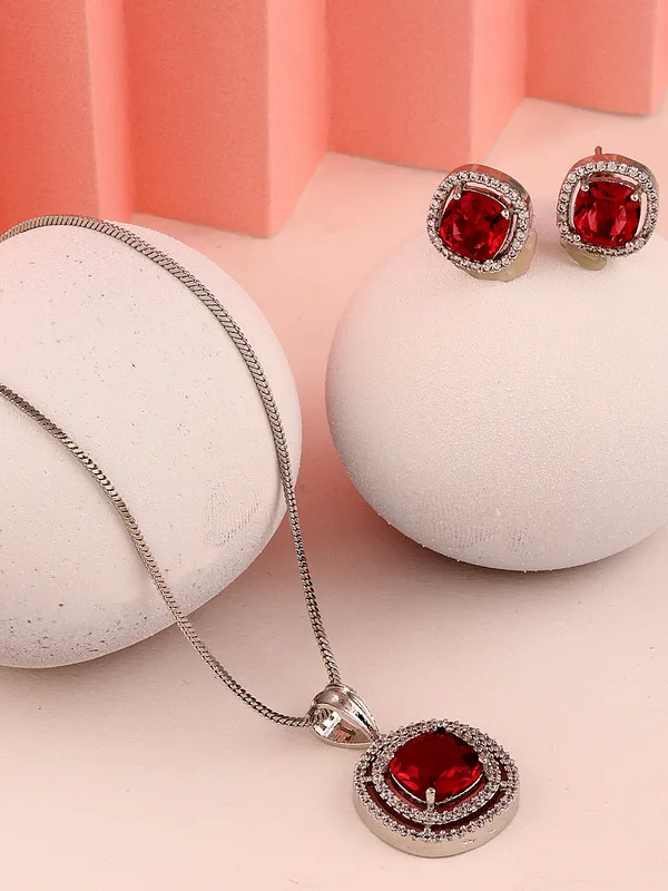 Red_Elegant_Earring_&_Pendant_Set_For_Women_(_Pack_of_3_)