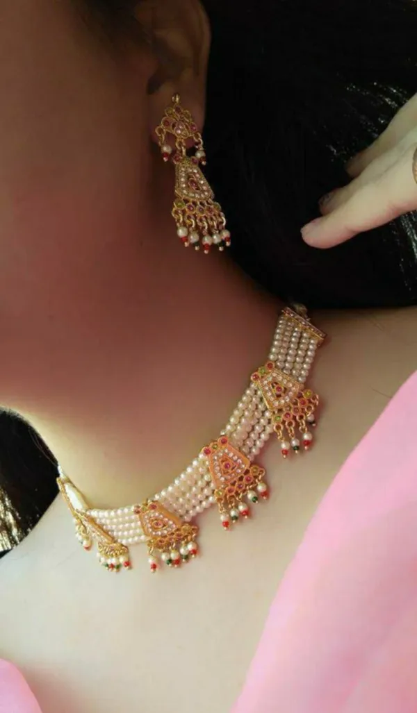 Multicolor_Elegant_Earring_&_Necklace_Set_For_Women