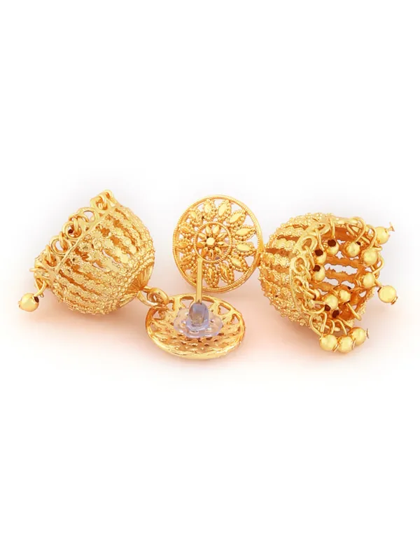 Gold_Elegant_Jhumki_Earring_For_Women
