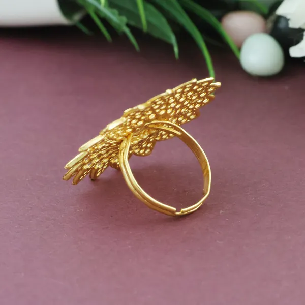 Gold_Elegant_Ring_For_Women