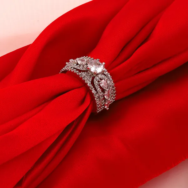 Silver_Elegant_Ring_For_Women