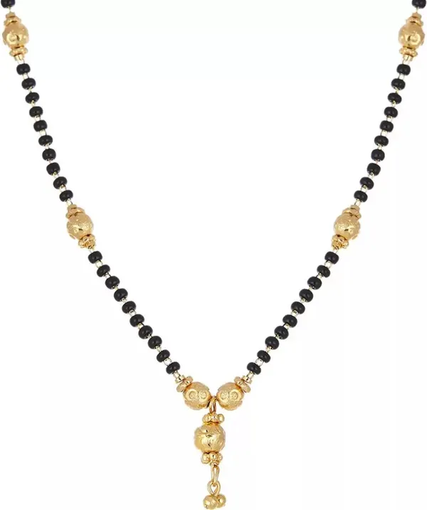 Gold_&_Black_Elegant_Mangalsutra_&_Earring_Set_For_Women