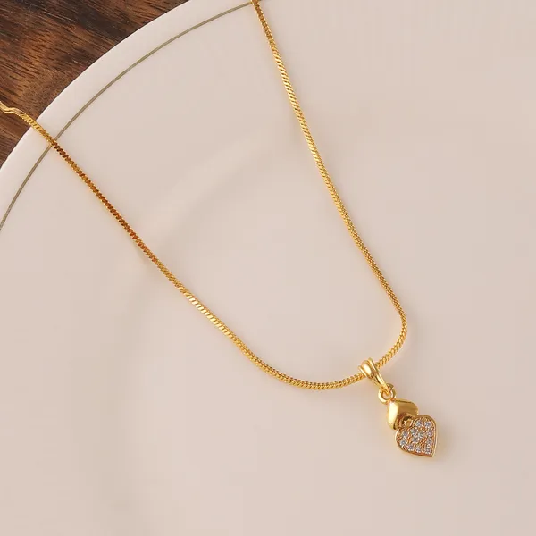 Gold_Pendant_set_Elegant_For_Women