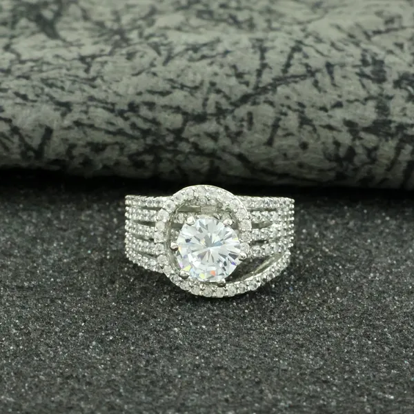 Silver_Elegant_Ring_For_Women