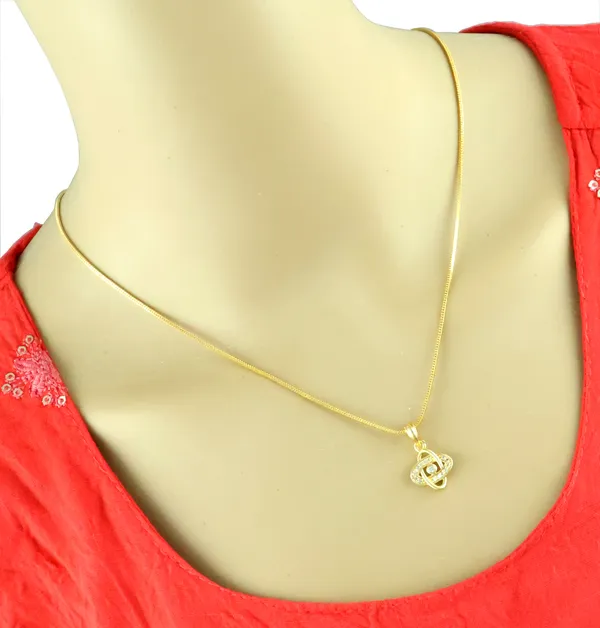 Gold_Pendant_set_Elegant_For_Women