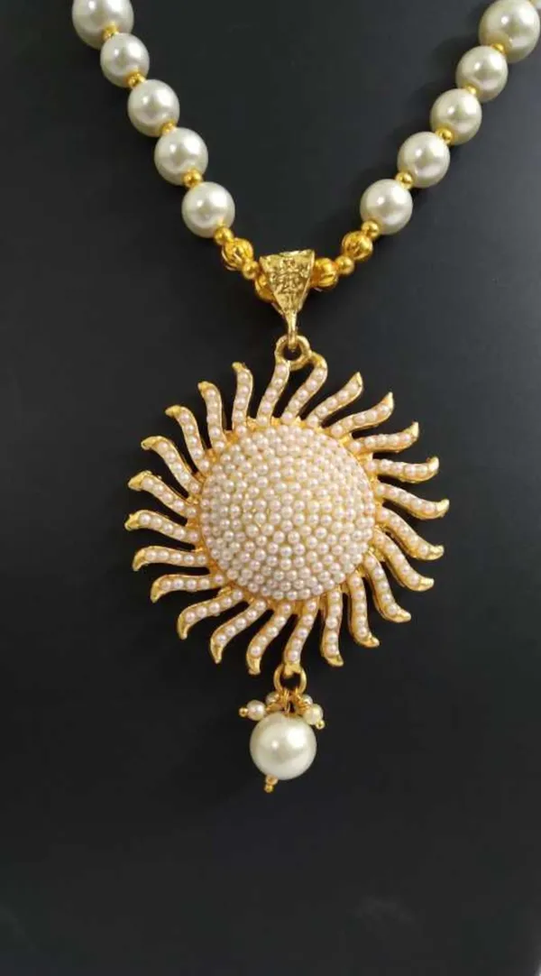 White_Elegant_Earring_&_Necklace_Set_For_Women