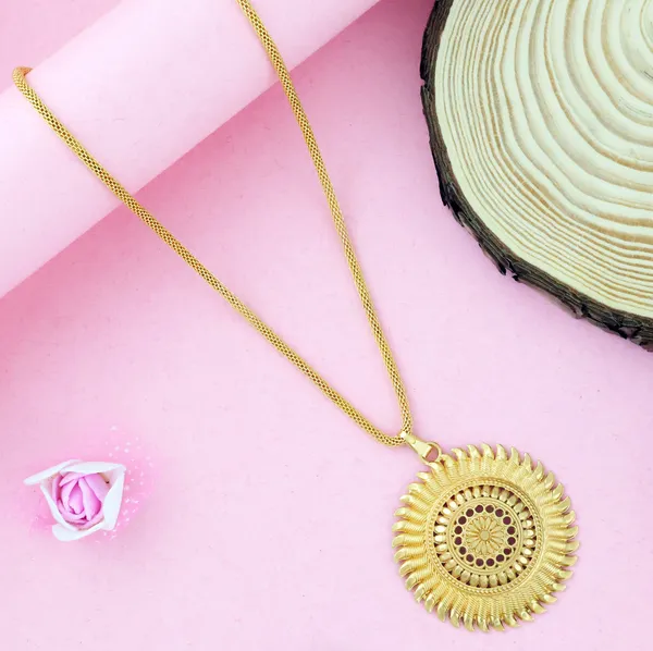 Gold_Pendant_set_Elegant_For_Women