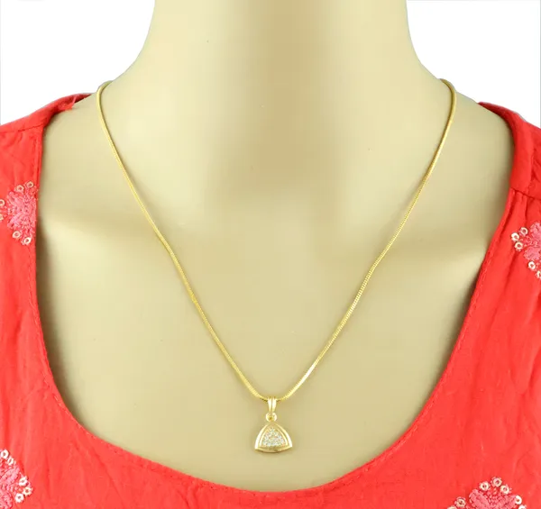 Gold_Pendant_set_Elegant_For_Women