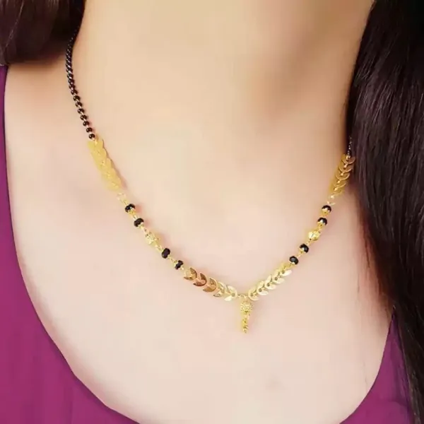Gold_Elegant_Mangalsutra_For_Women_(_Pack_of_5_)
