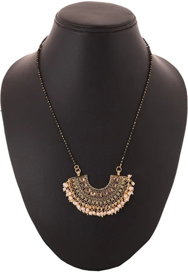 Gold_Elegant_Mangalsutra_For_Women