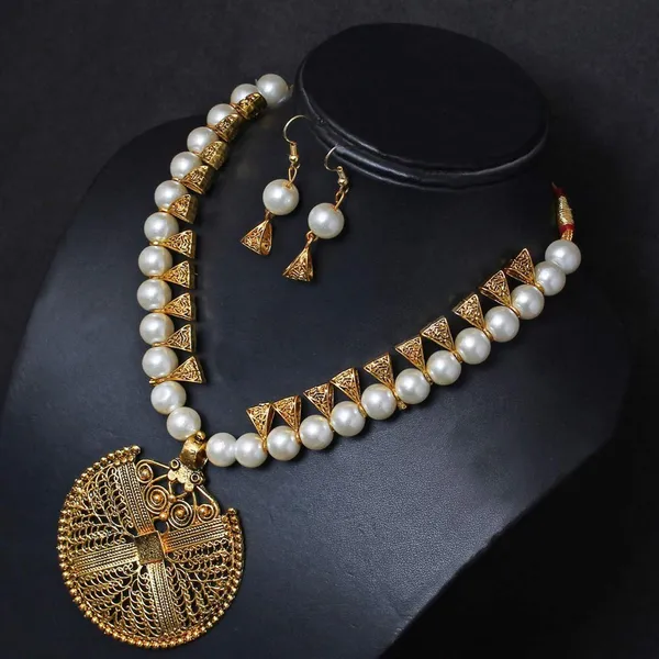 Maroon_&_Copper_Elegant_Earring_&_Necklace_Set_For_Women