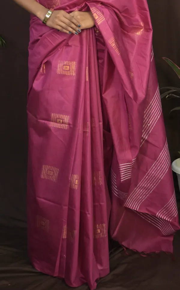 Purple_Beautiful_Box_Handwoven_Cotton_Silk_Saree_With_Running_Blouse_For_Women