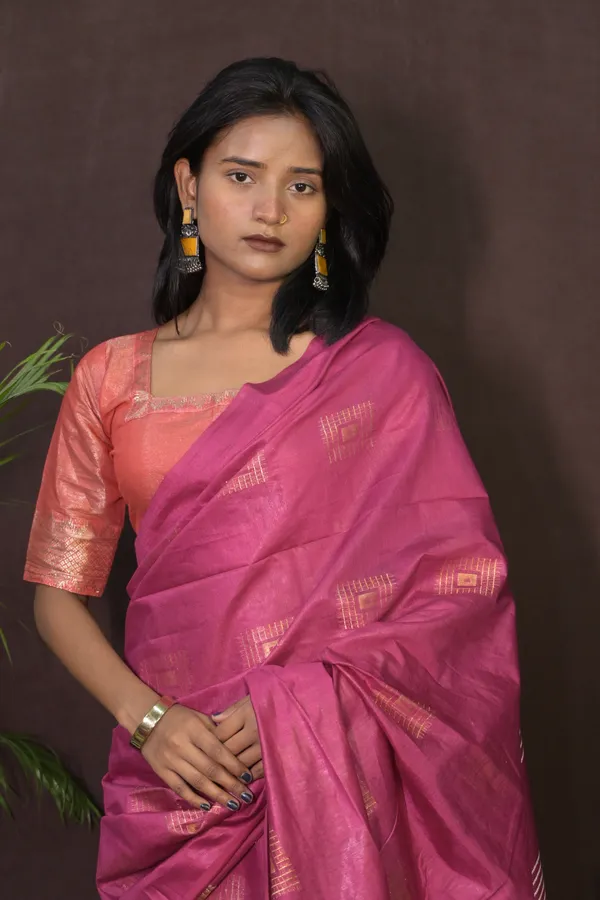 Purple_Beautiful_Box_Handwoven_Cotton_Silk_Saree_With_Running_Blouse_For_Women