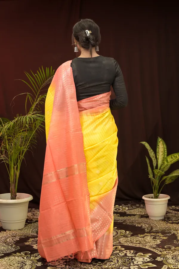 Yellow_&_Orange_Hand_Woven_Cotton_Silk_Saree_With_Running_Blouse_For_Women