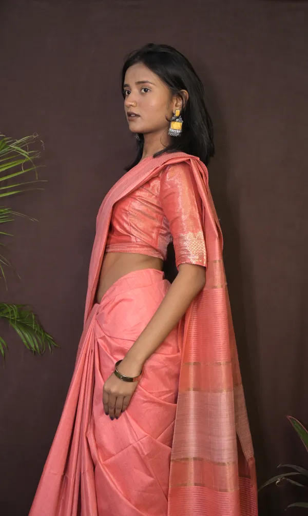 Peach_Hand_Woven_Viscose_Silk_Saree_With_Running_Blouse_For_Women