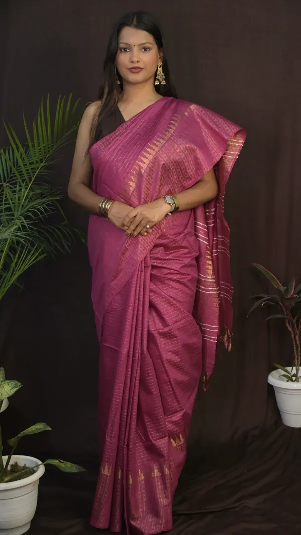 Rani_Temple_Border_Handwoven_Cotton_Silk_Saree_With_Running_Blouse_For_Women