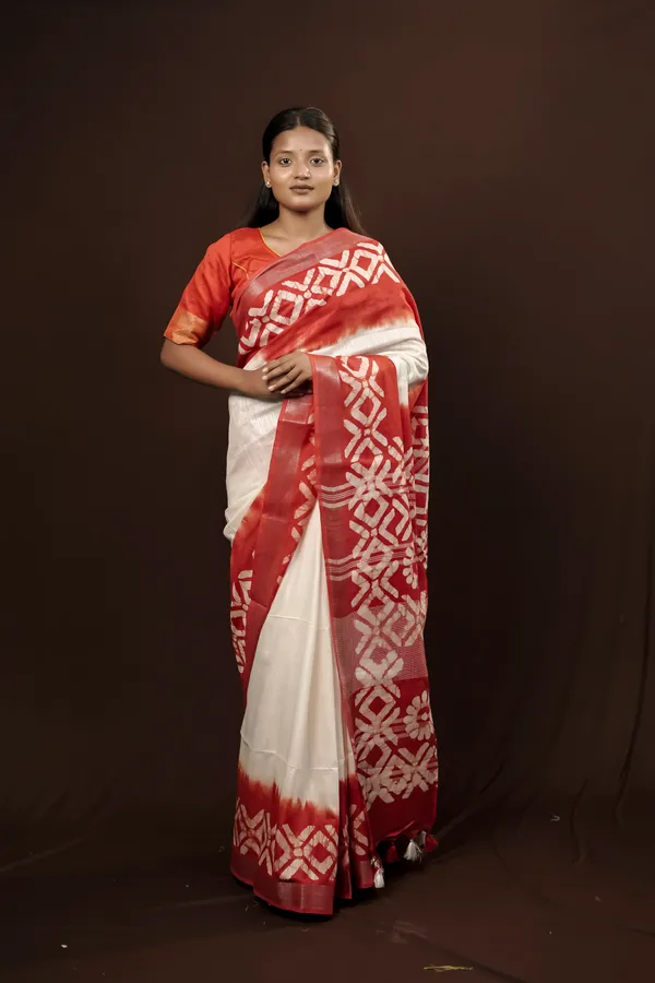 Red/white_Woven_Batik_Cotton_Linen_saree_With_Running_Blouse_for_Women