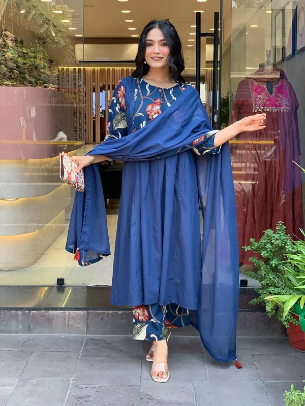 New__Anarkali__Kurta_Set_With_New_Style_Sanganeri_Print_For_Women's