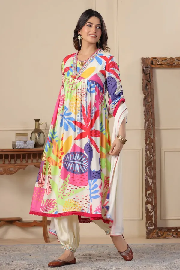 Afghani_Pant_Bottom_Embroidery_Work__Chiffon_Fabric_Dupatta_Set