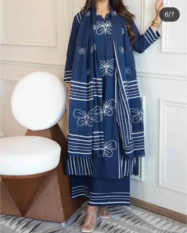 Beautiful_Embroidered_Kurti_With_Palazzo_Set_For_Women's