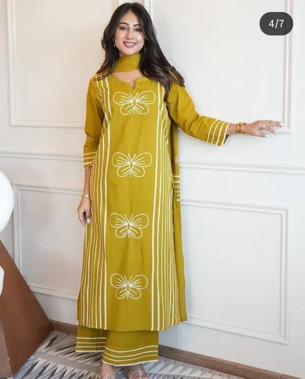 Beautiful_Embroidered_Kurti_With_Palazzo_Set_For_Women's