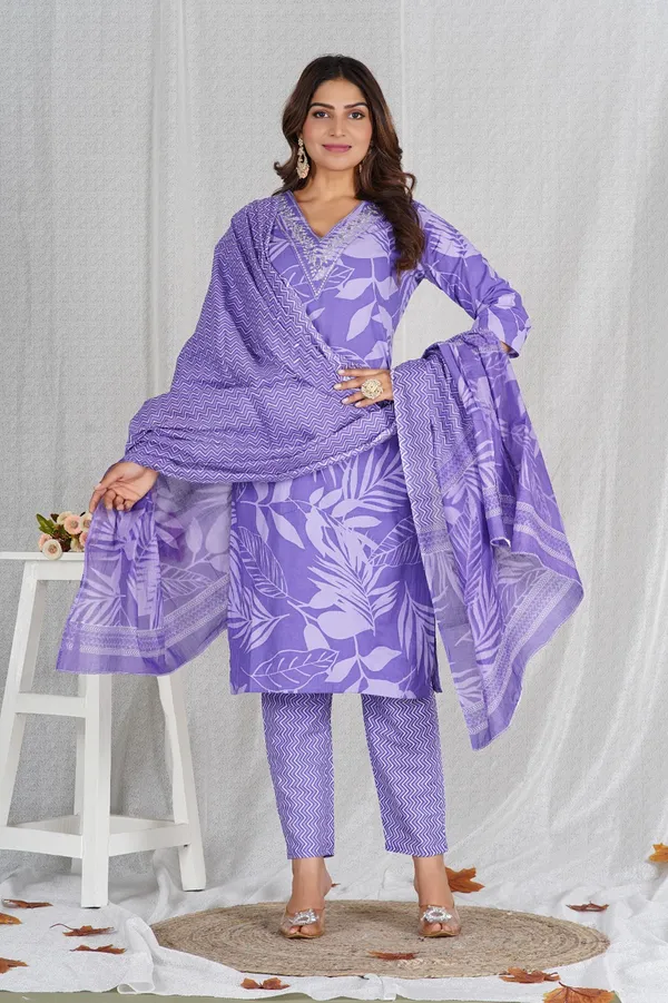 Beautiful_Purple_Cotton_Kurta_Set_With_a_Matching_Dupatta_And_Trousers,_Featuring_a_Floral_Or_Leaf_Print.