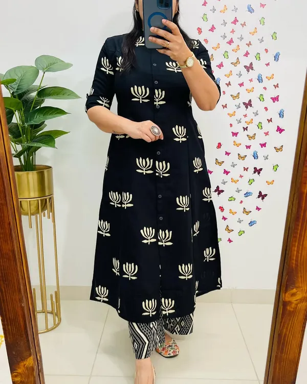 Black_Floral_Fine_Cotton_Kurti_Set_With_Pant_For_Women's_&_Girls